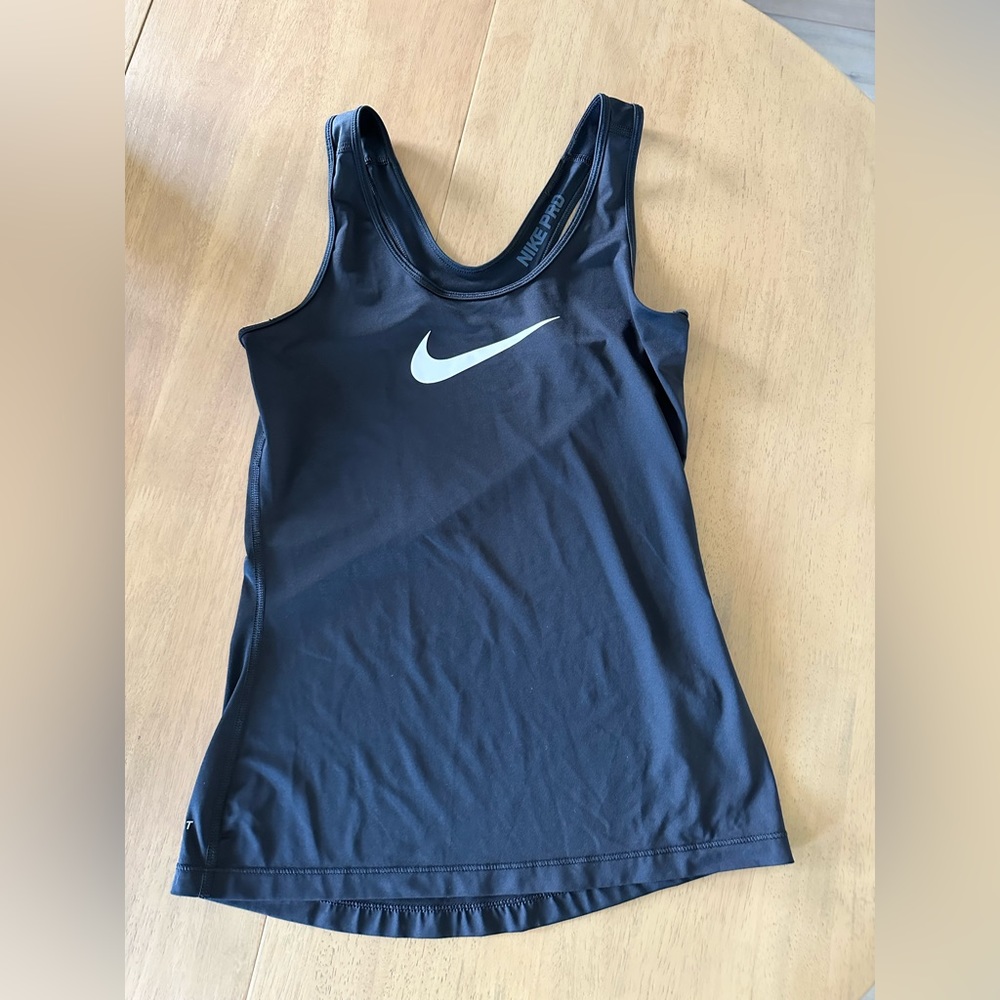 Nike Pro Womens Black Athletic Racer Back Tank Top sz S Activewear Sporty Hike